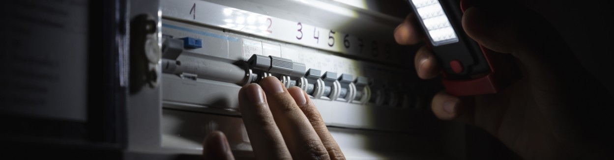 ¿Qué hacer en caso de tener una avería eléctrica?