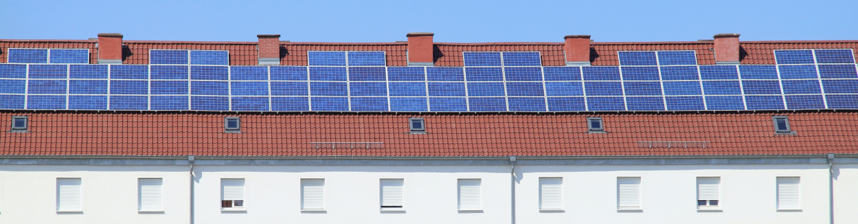 ¿Se pueden instalar placas solares en un piso? Descubre todo lo que necesitas saber  