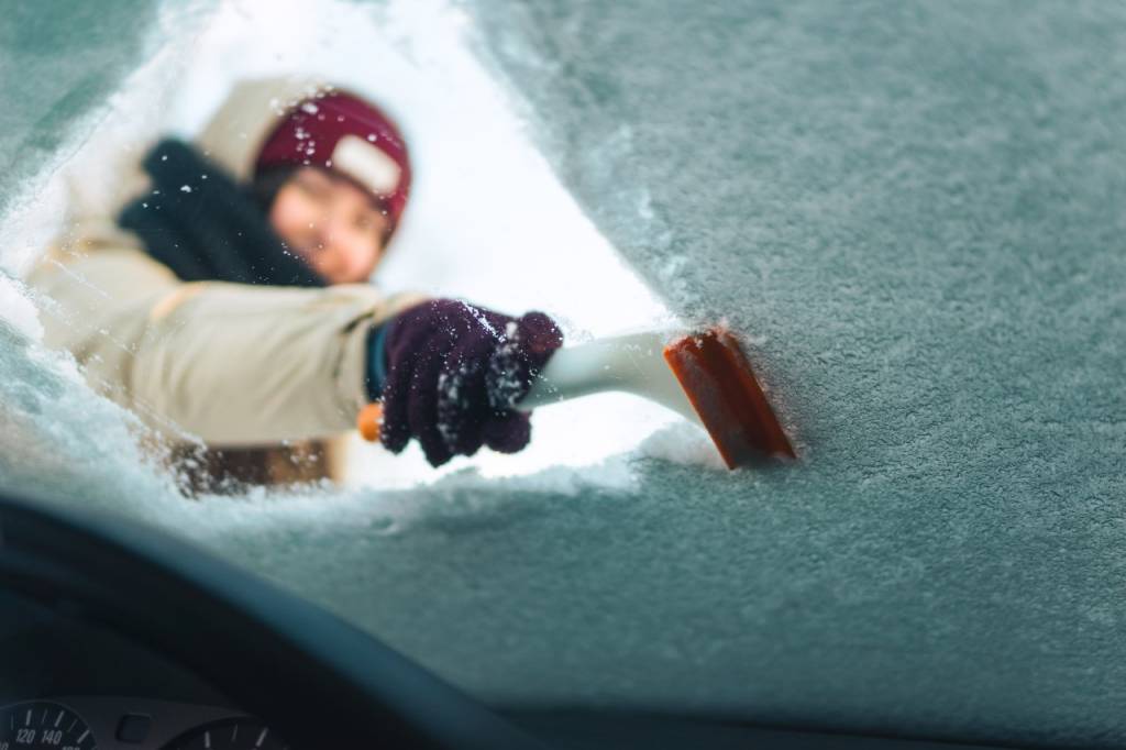 Cómo proteger el coche frente a heladas correctamente